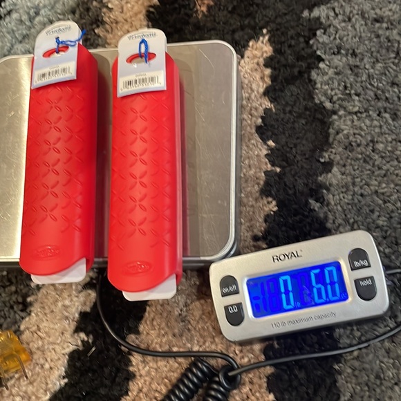 Set of Two Silicone Handle Grips - Picture 7 of 7